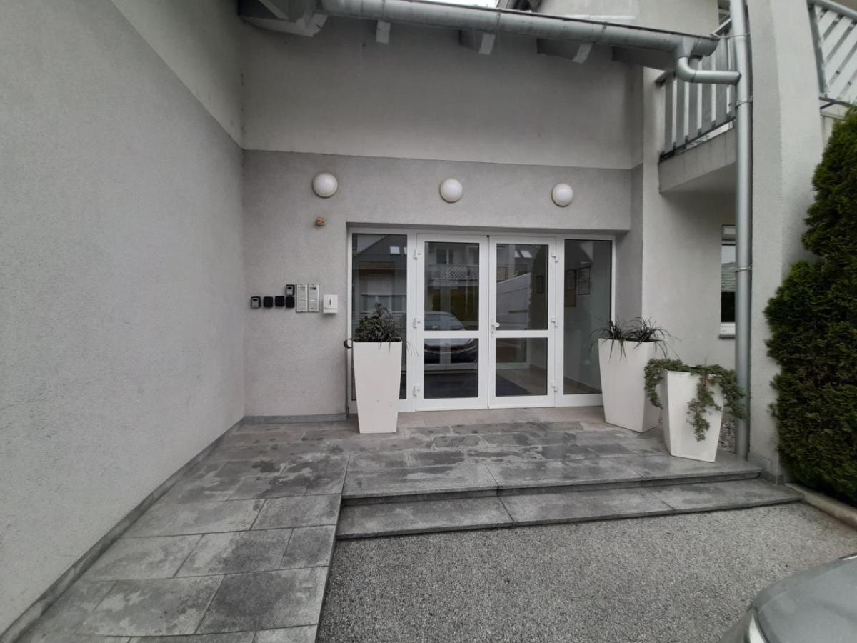 Platinum Bled Appartement Buitenkant foto
